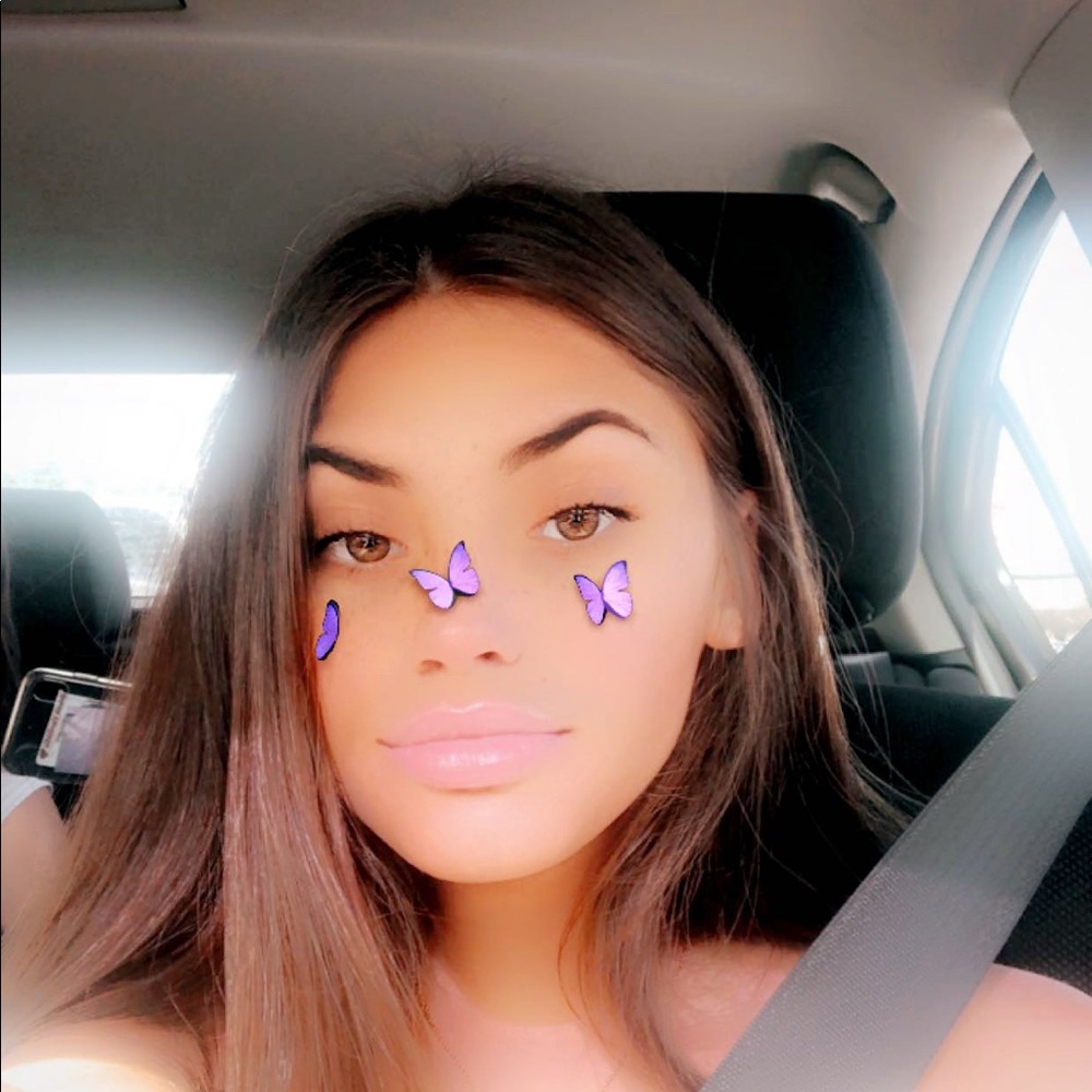 Meet your Posher, Breanna